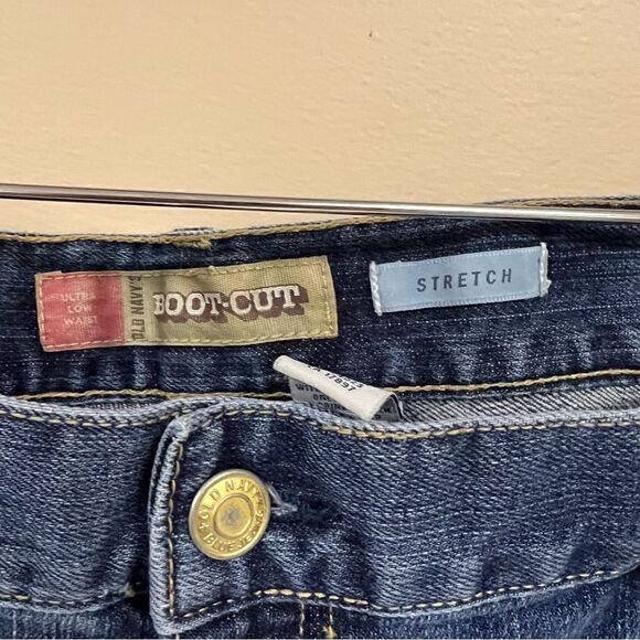 👠Old navy bootcut stretch with embellished back pockets 18 - Picture 3 of 7